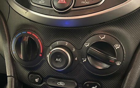 Hyundai Solaris II рестайлинг, 2015 год, 1 019 000 рублей, 15 фотография