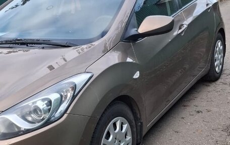 Hyundai i30 II рестайлинг, 2012 год, 1 000 000 рублей, 16 фотография