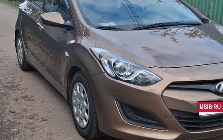 Hyundai i30 II рестайлинг, 2012 год, 1 000 000 рублей, 15 фотография