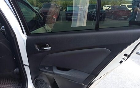 Toyota Prius IV XW50, 2019 год, 2 000 000 рублей, 10 фотография