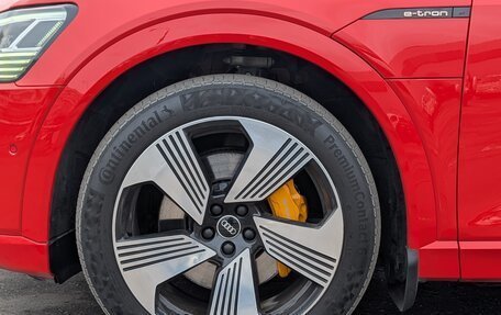 Audi e-tron I, 2021 год, 4 100 000 рублей, 8 фотография