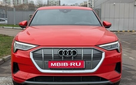 Audi e-tron I, 2021 год, 4 100 000 рублей, 6 фотография