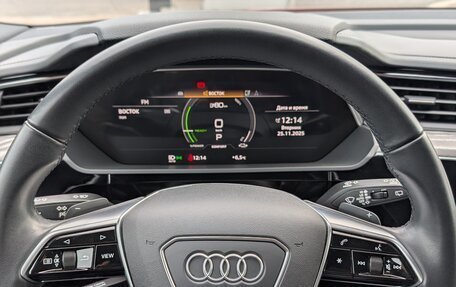 Audi e-tron I, 2021 год, 4 100 000 рублей, 13 фотография