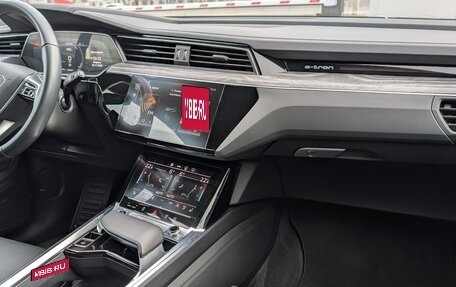 Audi e-tron I, 2021 год, 4 100 000 рублей, 12 фотография