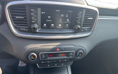 KIA Sorento III Prime рестайлинг, 2018 год, 2 400 000 рублей, 6 фотография