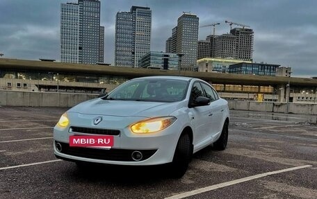 Renault Fluence I, 2012 год, 900 000 рублей, 2 фотография