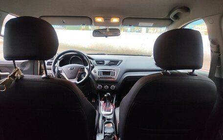 KIA Rio III рестайлинг, 2015 год, 800 000 рублей, 5 фотография