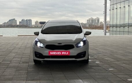 KIA cee'd III, 2017 год, 1 130 000 рублей, 2 фотография