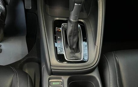 Honda Vezel, 2024 год, 2 070 000 рублей, 14 фотография