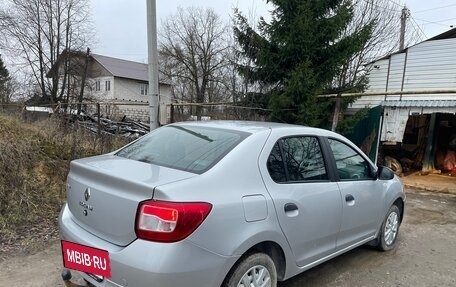 Renault Logan II, 2018 год, 565 000 рублей, 4 фотография