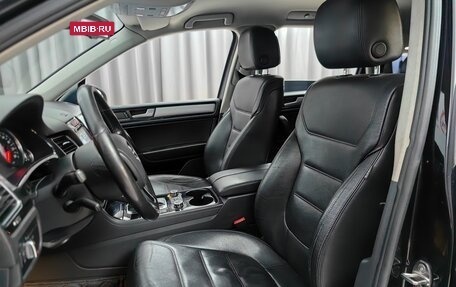 Volkswagen Touareg III, 2012 год, 1 535 000 рублей, 6 фотография