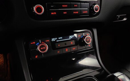 Volkswagen Touareg III, 2012 год, 1 535 000 рублей, 15 фотография