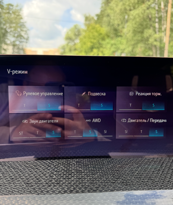 Cadillac Escalade V, 2025 год, 27 300 000 рублей, 25 фотография