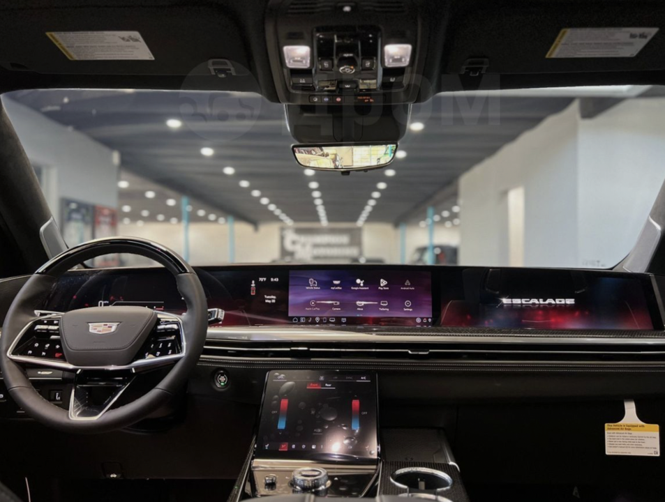 Cadillac Escalade V, 2025 год, 28 000 000 рублей, 6 фотография