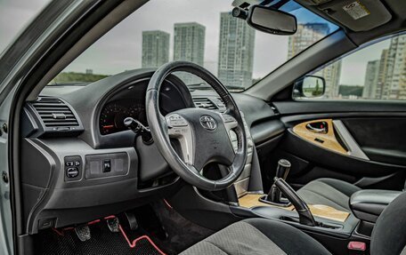 Toyota Camry, 2006 год, 749 000 рублей, 12 фотография