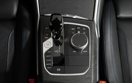 BMW 3 серия, 2021 год, 5 290 000 рублей, 24 фотография