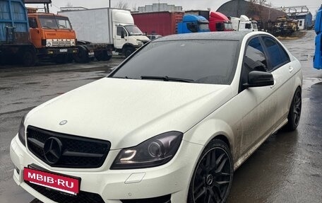 Mercedes-Benz C-Класс, 2011 год, 1 800 000 рублей, 2 фотография