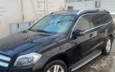 Mercedes-Benz GL-Класс, 2014 год, 2 500 000 рублей, 2 фотография