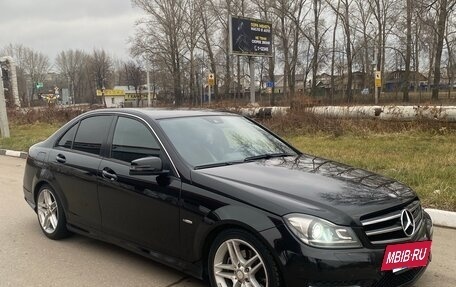 Mercedes-Benz C-Класс, 2011 год, 1 350 000 рублей, 5 фотография