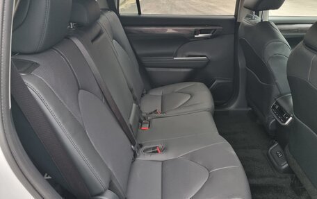 Toyota Highlander, 2025 год, 5 850 000 рублей, 6 фотография