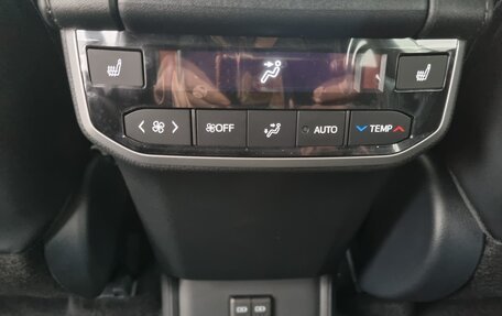 Toyota Highlander, 2025 год, 5 850 000 рублей, 28 фотография