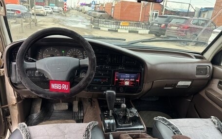 Toyota Land Cruiser 80 рестайлинг, 1994 год, 690 000 рублей, 7 фотография