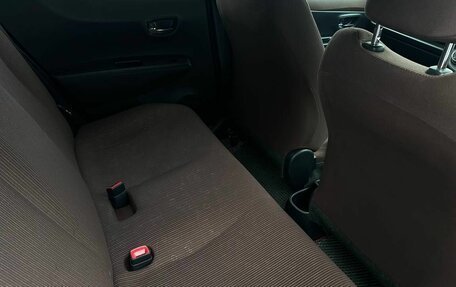 Toyota Vitz, 2011 год, 700 000 рублей, 19 фотография