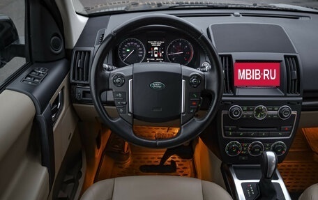 Land Rover Freelander II рестайлинг 2, 2012 год, 2 249 000 рублей, 12 фотография