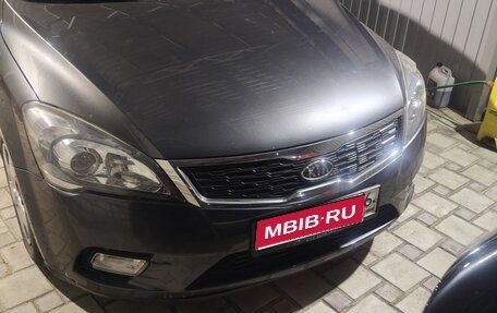 KIA cee'd I рестайлинг, 2011 год, 850 000 рублей, 1 фотография