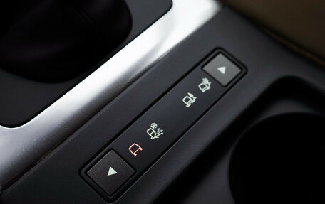 Land Rover Freelander II рестайлинг 2, 2012 год, 2 249 000 рублей, 23 фотография