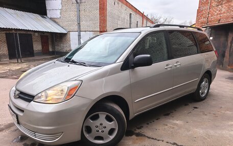 Toyota Sienna II рестайлинг, 2005 год, 1 100 000 рублей, 6 фотография