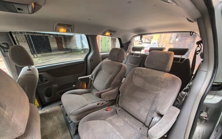 Toyota Sienna II рестайлинг, 2005 год, 1 100 000 рублей, 13 фотография