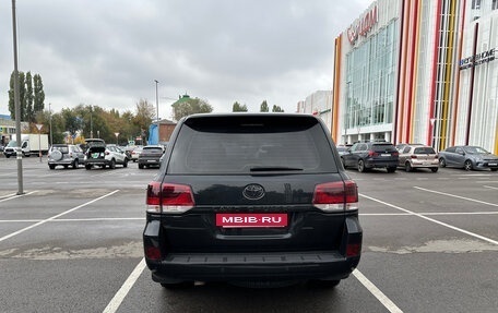 Toyota Land Cruiser 200, 2015 год, 5 150 000 рублей, 8 фотография