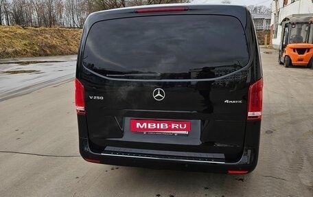 Mercedes-Benz Vito, 2020 год, 6 300 000 рублей, 7 фотография