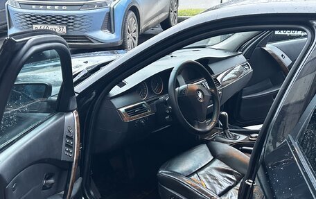 BMW 5 серия, 2005 год, 850 000 рублей, 7 фотография