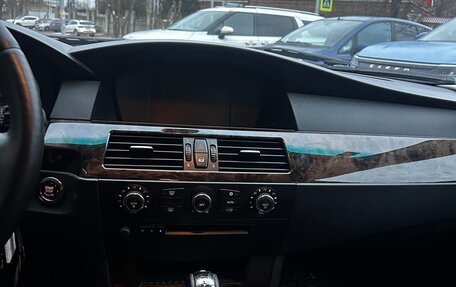 BMW 5 серия, 2005 год, 850 000 рублей, 12 фотография