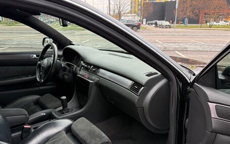 Audi A6, 2003 год, 1 850 000 рублей, 29 фотография