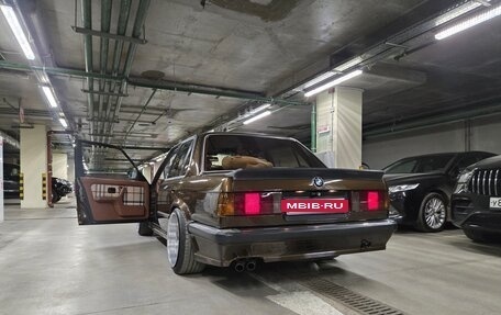 BMW 3 серия, 1987 год, 2 990 000 рублей, 11 фотография