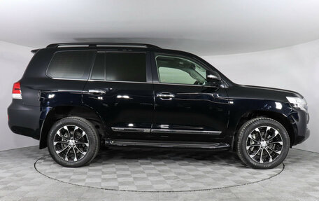 Toyota Land Cruiser 200, 2020 год, 12 999 000 рублей, 4 фотография