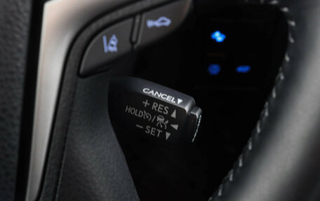 Toyota Land Cruiser 200, 2020 год, 12 999 000 рублей, 15 фотография