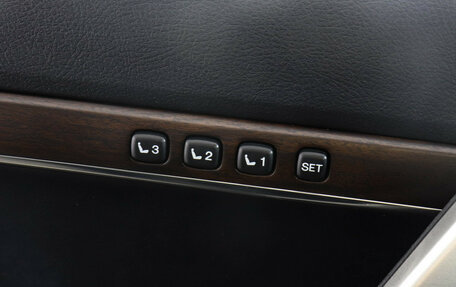 Toyota Land Cruiser 200, 2020 год, 12 999 000 рублей, 16 фотография