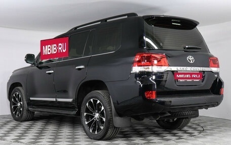 Toyota Land Cruiser 200, 2020 год, 12 999 000 рублей, 7 фотография