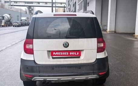 Skoda Yeti I рестайлинг, 2012 год, 884 200 рублей, 2 фотография
