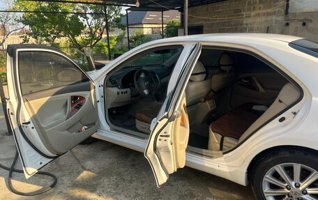 Toyota Camry, 2010 год, 1 050 000 рублей, 8 фотография