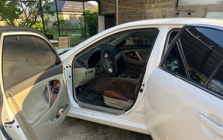 Toyota Camry, 2010 год, 1 050 000 рублей, 9 фотография