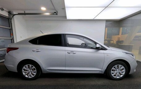 Hyundai Solaris II рестайлинг, 2019 год, 1 470 000 рублей, 4 фотография