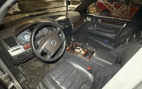 Volkswagen Touareg III, 2002 год, 500 000 рублей, 6 фотография