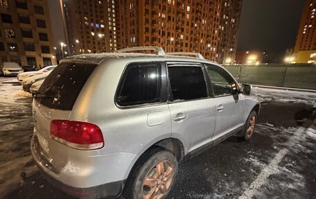 Volkswagen Touareg III, 2002 год, 500 000 рублей, 2 фотография