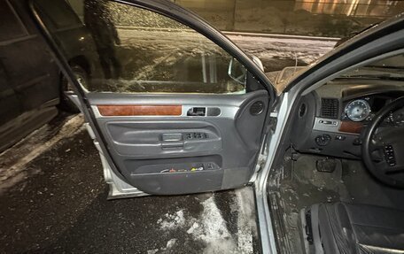 Volkswagen Touareg III, 2002 год, 500 000 рублей, 5 фотография