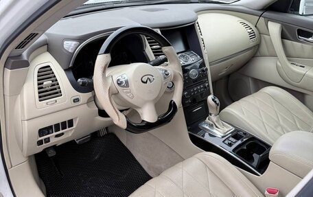 Infiniti FX II, 2009 год, 1 250 000 рублей, 14 фотография